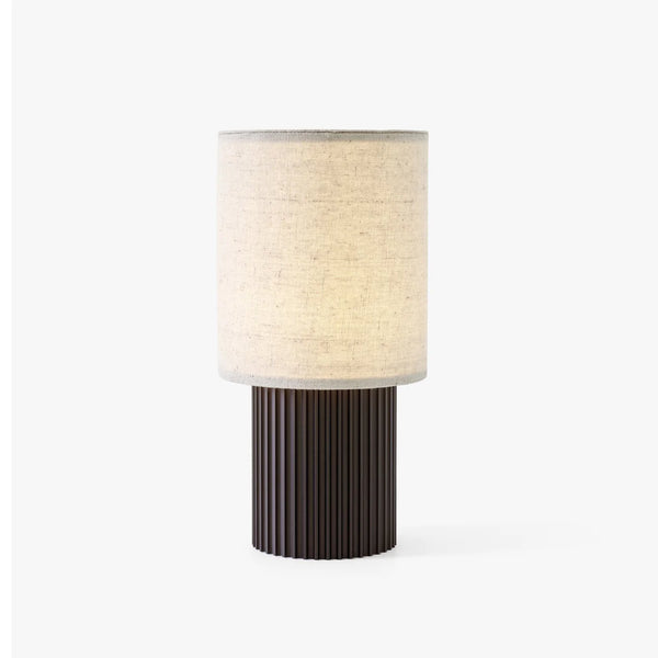 Manhattan, portable table lamp, rechargeable from &tradition
