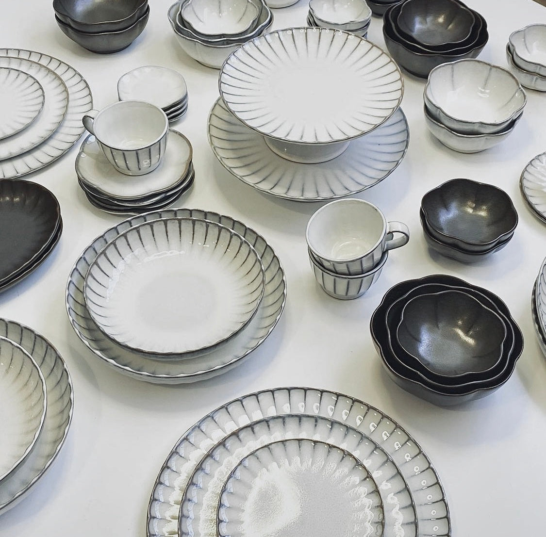 Bowls & Platters