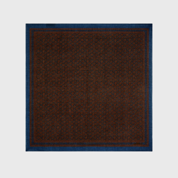 Foulard No. 681