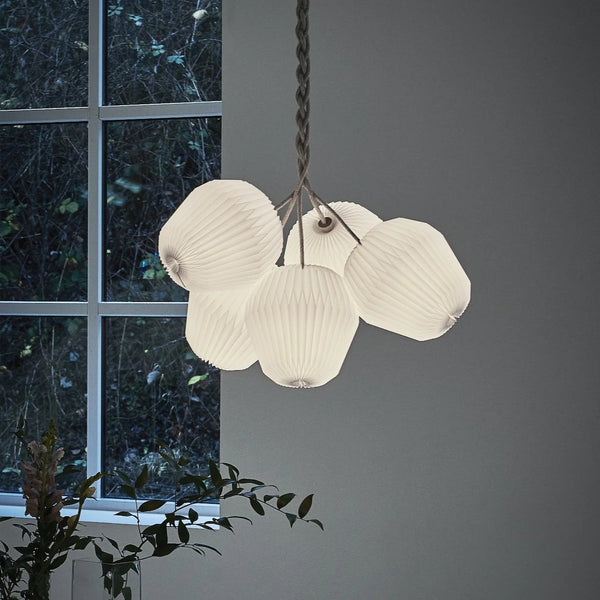 Bouquet Chandelier - Medium, 5 Shades