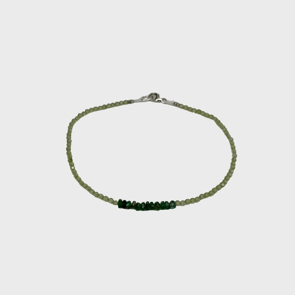 Peridot and emerald beaded bracelet with silver clasp