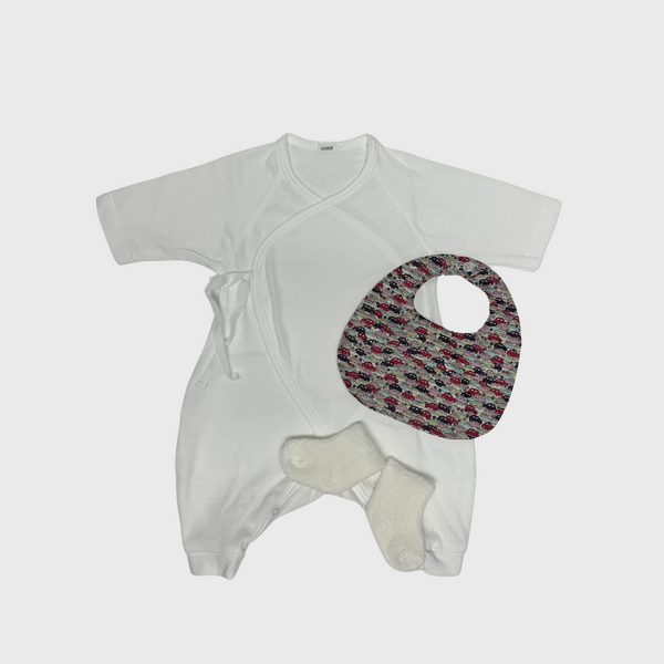 Makie Baby Kimono and Bib Set Cars