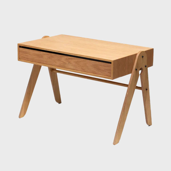 Geo's Children's Table