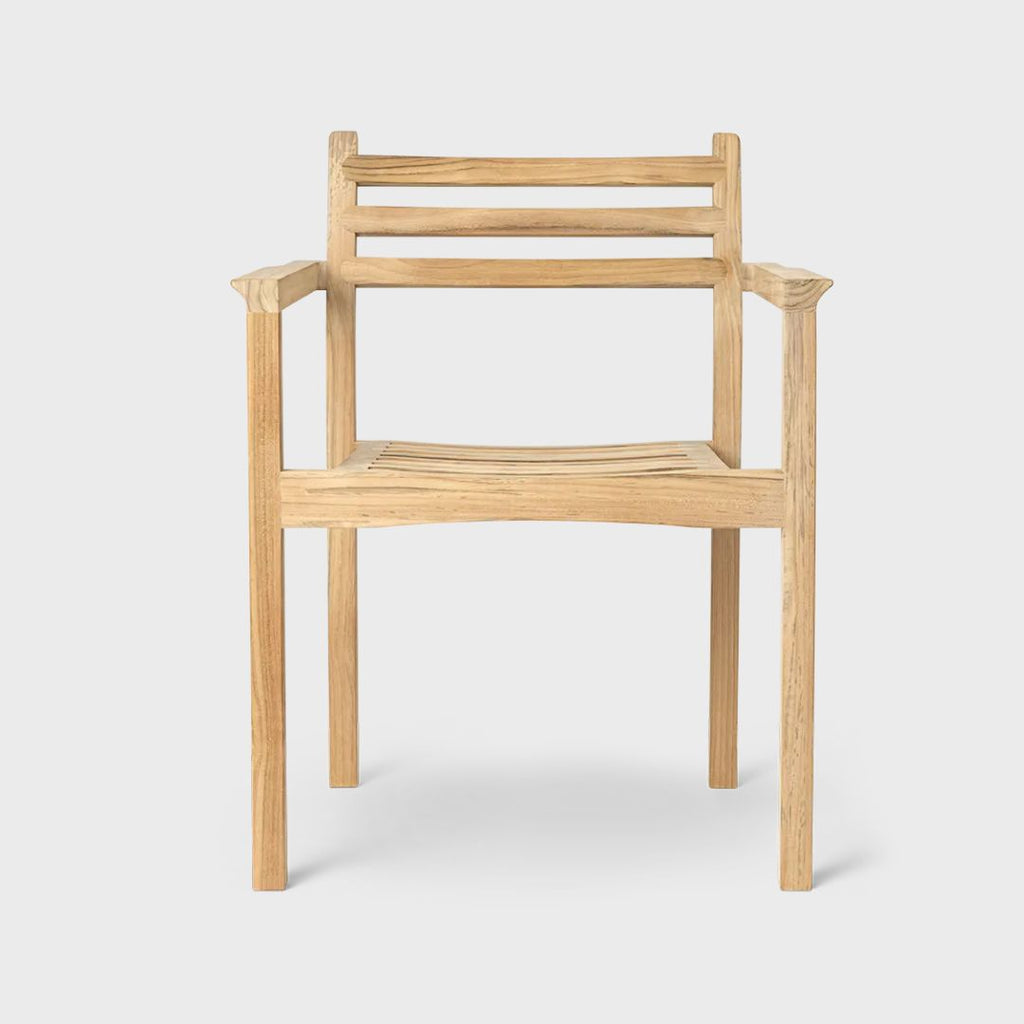AH502 Outdoor Dining Chair with Armrest, FSC™-certified teak, untreated, Designed by Alfred Homann for Carl Hansen & Søn