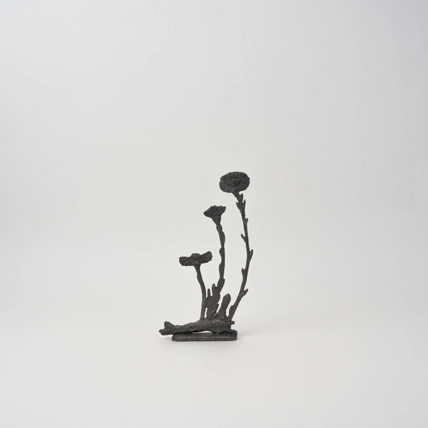 tin foundry De Tingieterij peuter floral sculptures handmade in netherlands