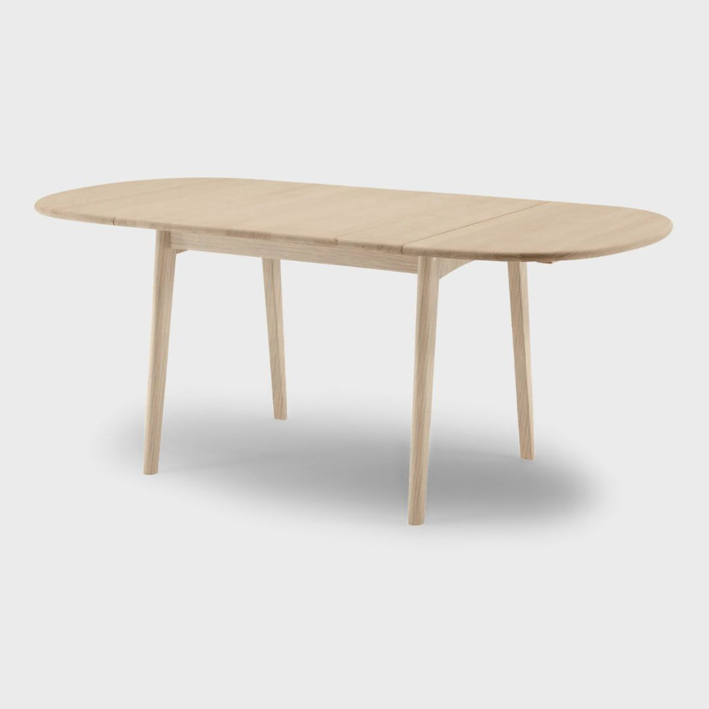 Dining room table, Carl Hansen. Borge Mogensen