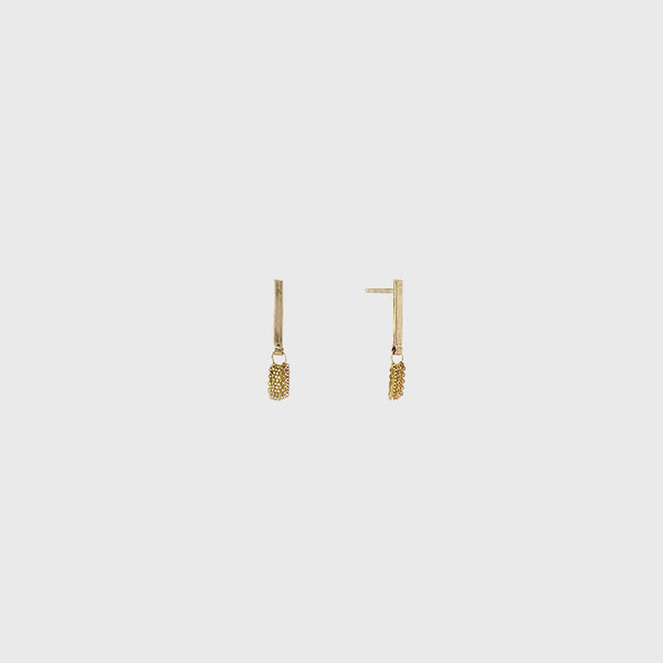 Handmade NYC 14k gold hammered bar earring with fringe
