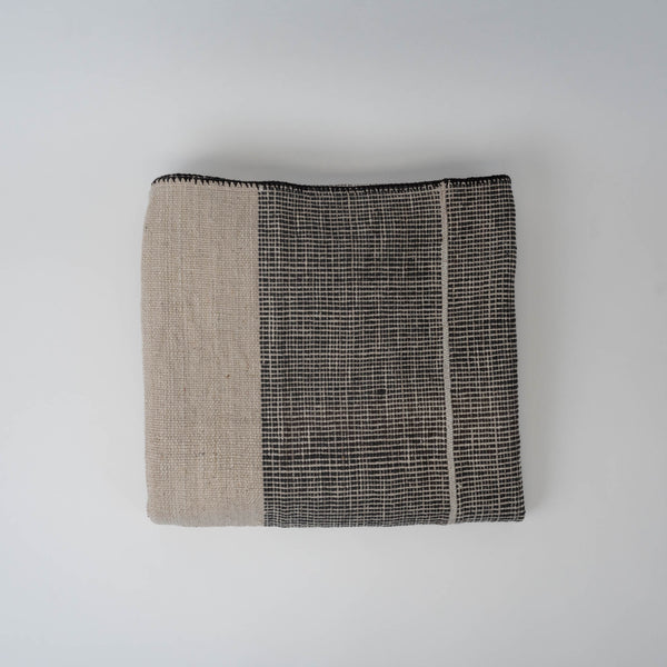Neem Nyasa Throw blanket hand-woven and hand-spun with soft cotton yarns in India black and white made in india