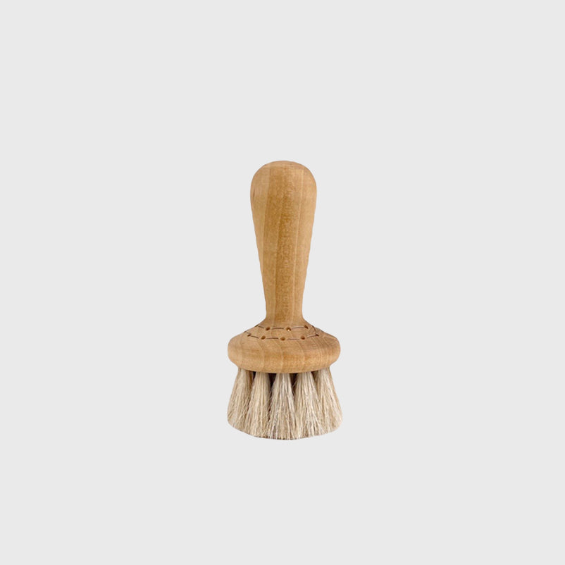 Face brush Iris Hantverk Essentials made in Sweden natural face brush exfoliate brush